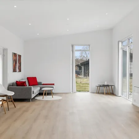 Brand New And Modern Summer House In Kulhuse