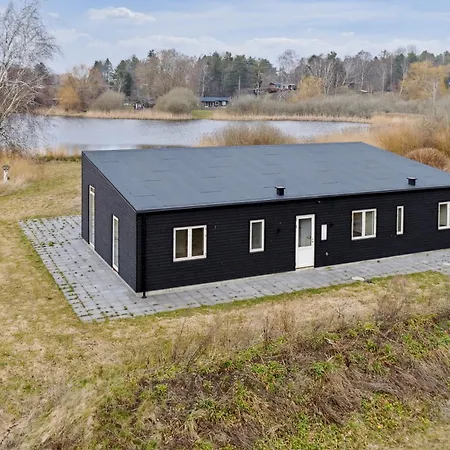 Brand New And Modern Summer House In Kulhuse Дом отдыха